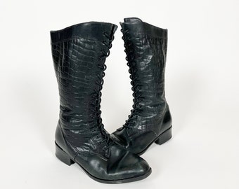 Vintage 90s Black Leather Lace Up Boots Size 9