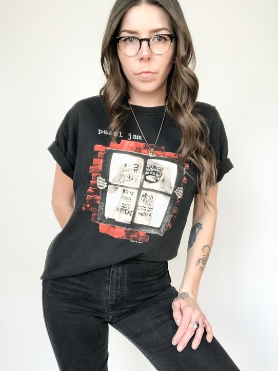 Vintage 1993 Pearl Jam Window Pain Tee Size L