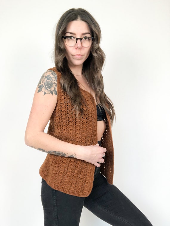 Vintage 70s Hand Knit Wool Cardigan Vest - image 3