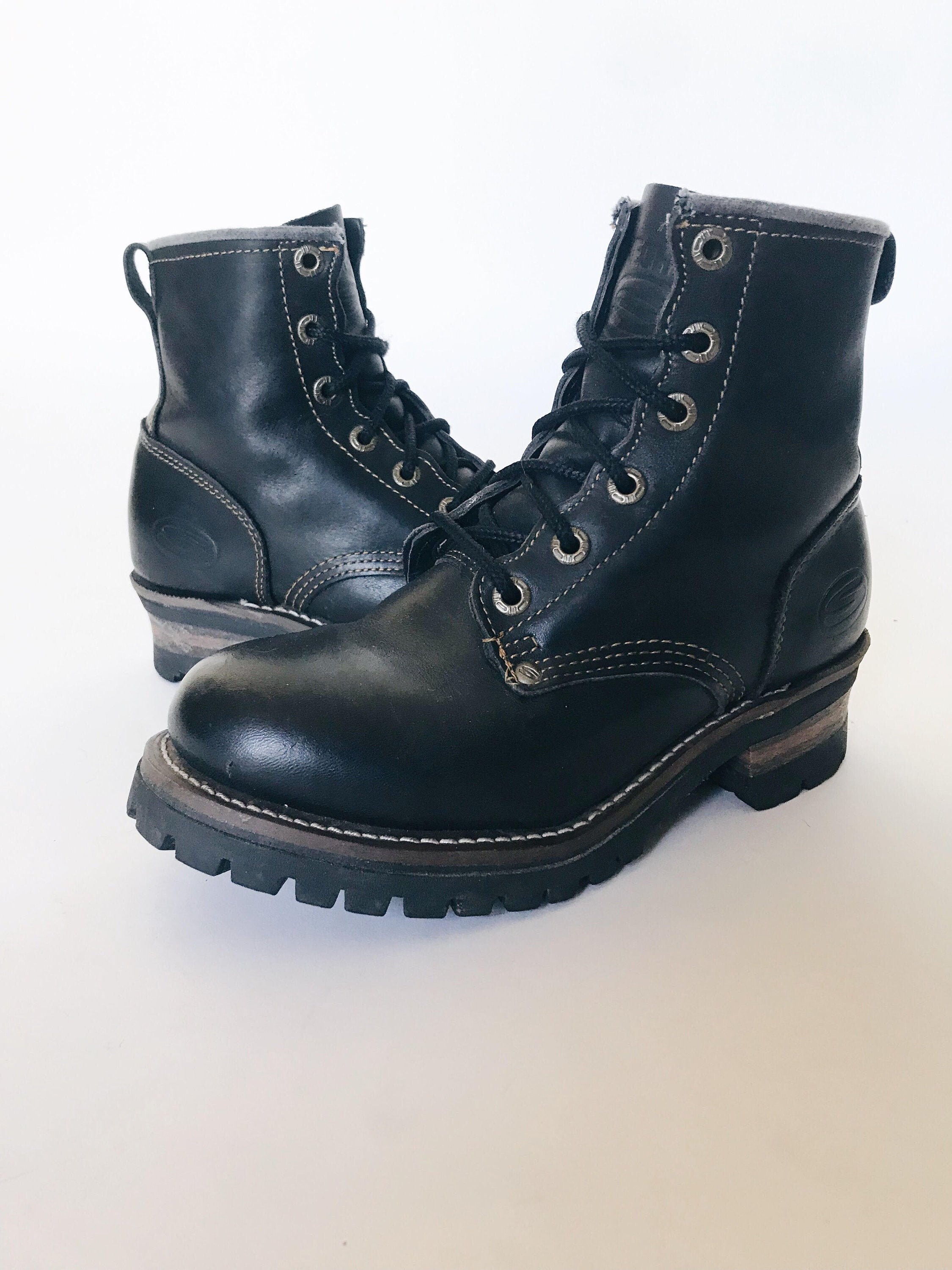 skechers 90s boots