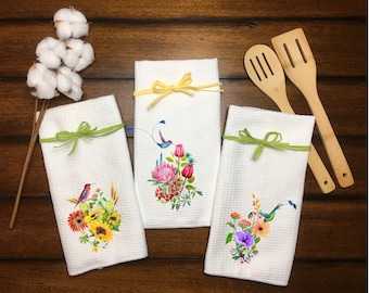 Hummingbird Dish Towel-Hummingbird kitchen towel-Spring Kitchen tea towel-Colorful Spring Towel-Hummingbird Decor-custom Mother's Day gift