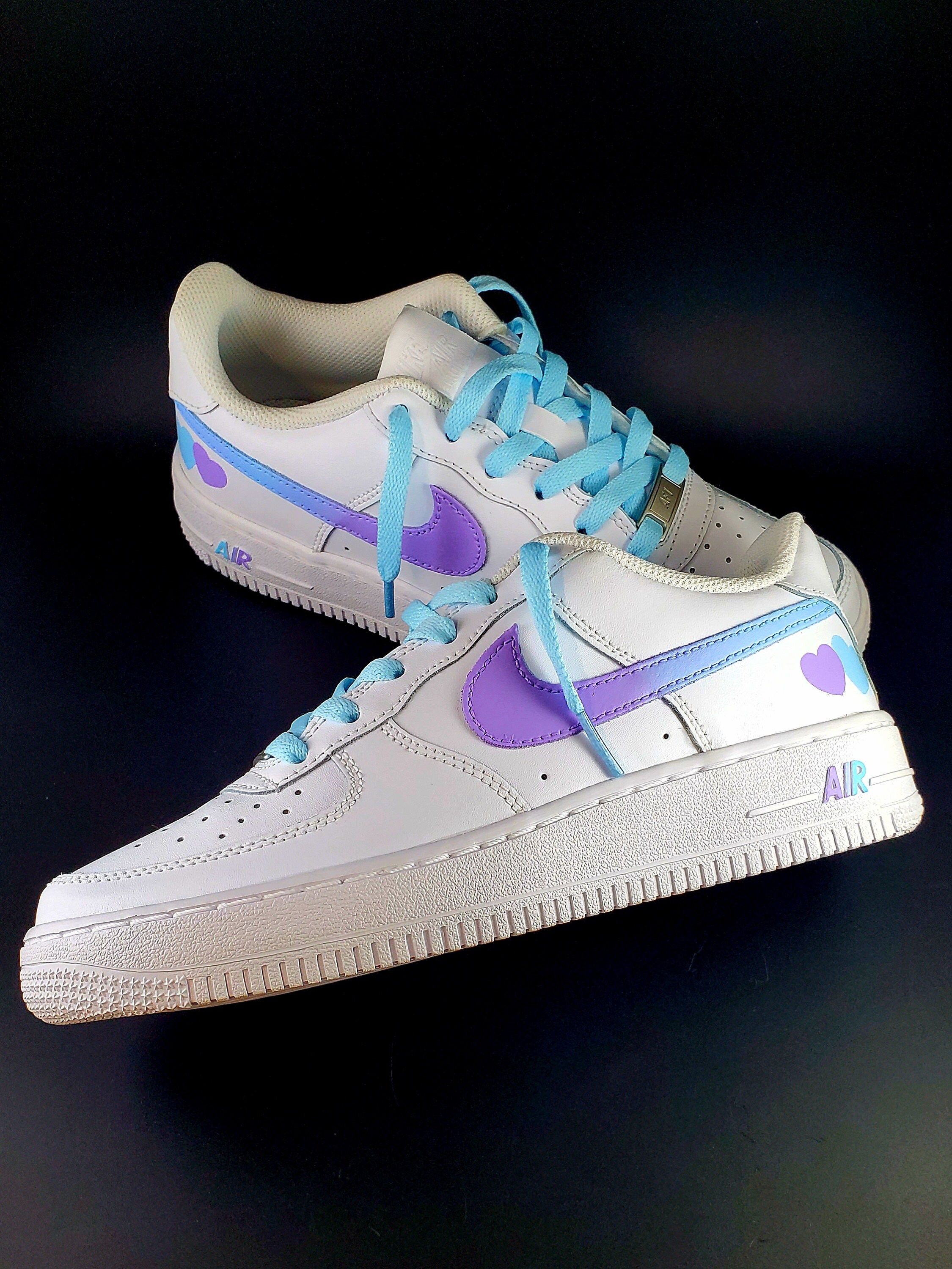 custom heart air force 1