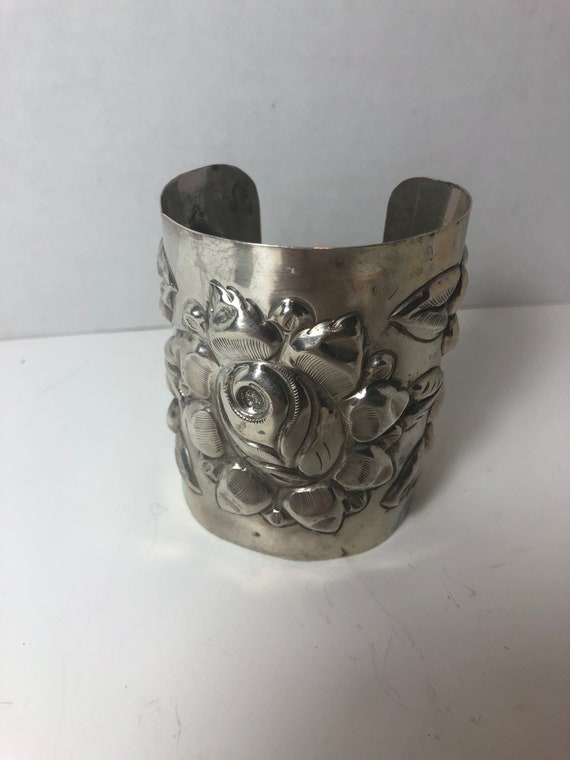 Silver vintage flower cuff bracelet - image 1