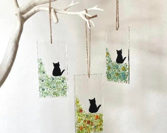 Fused glass Black cat suncatcher flower light catcher handmade pet gift cat memorial cat lover gift cat owner keepsake gift