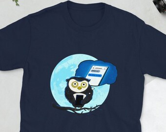 Camiseta de búho nocturno dibujada a mano: un regalo divertido para los amantes de los animales