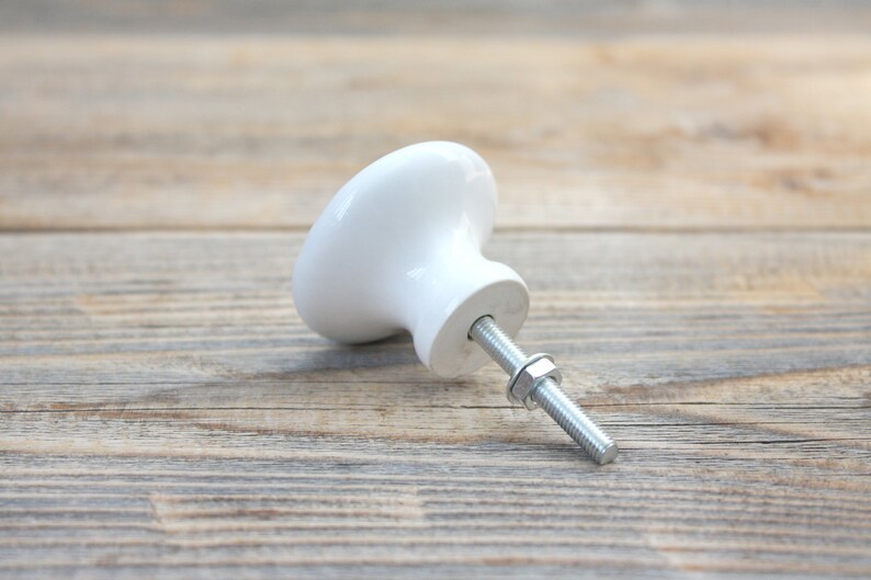 Seashell Knob Cottage Handles Nautical Bathroom Etsy