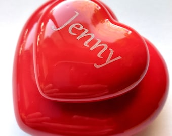 Personalisiertes Herz-Kraut-Versteckglas zum Valentinstag - 2,5-Unzen-Keramik-Marihuana-Blatt-Liebesglas