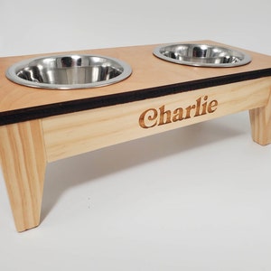Elevated Dog Feeder, Raised Dog Feeder, Custom Dog Bowl, Raised Dog Bowl, Elevated Dog Bowl, Dog Bowl Stand, Dog Gift, Pet Furniture