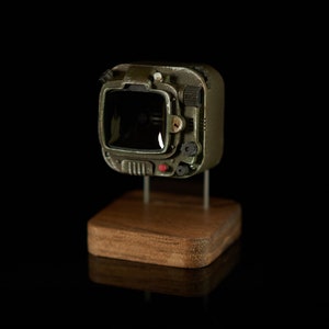 Pip-boy Fallout Artisan Keycap for mechanical keyboards image 2