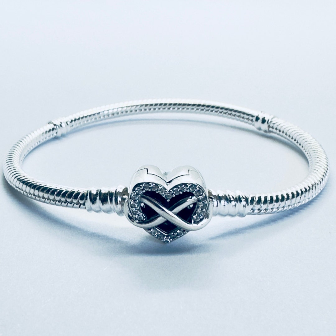 Authentic Pandora Bracelet, Moments Sparkling Infinity Heart