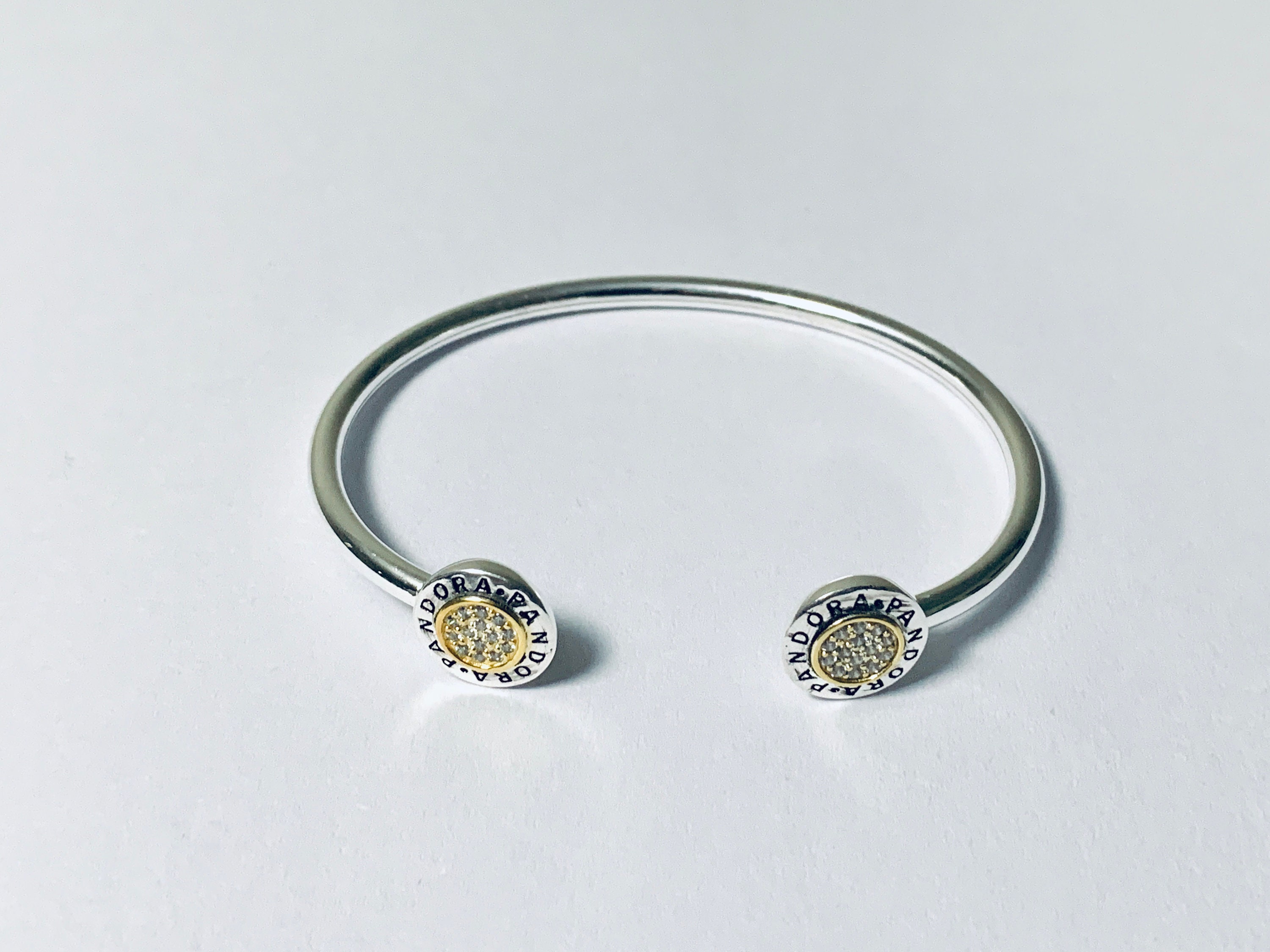 Pandora free bangle best sale