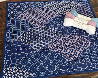 SASHIKO for dish towel "YOSEMOYO Ogi" --- fan ---HOBBYRAHOBBYRE---navy cloth or navy cloth & yarns