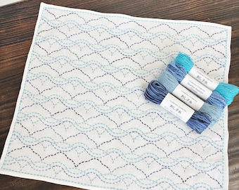 SASHIKO kit for dish towel "HANANAMI" Flower Waves--- HOBBYRAHOBBYRE--- cloth or cloth & yarns