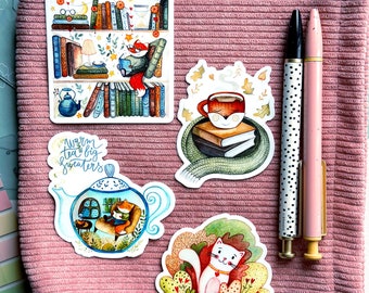 Cosy Set - 4 hoogwaardige vinylstickers + dubbelzijdige boekenlegger met kwastje