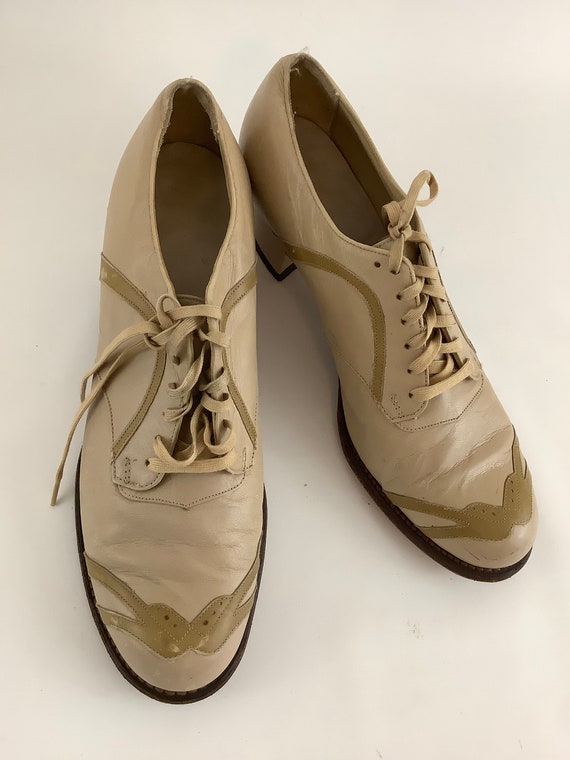 40’s Dr. schools shoes