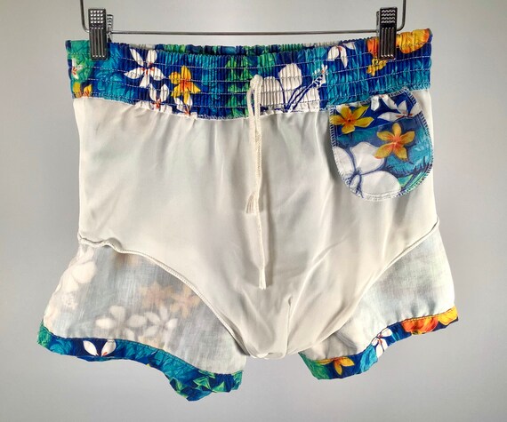 Late 60's men's plumeria/hibiscus print cabana set - image 6