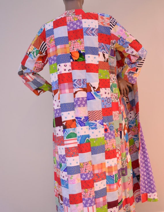 60's Handmade quilted full length house coat - image 4