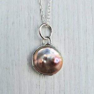 15-16mm Süßwasser Knopf Perlen Anhänger mit Sterling Silber, Metall Lüster lila Perlenkette, Geschenk für Sie