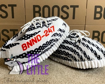 yeezy zebra slippers