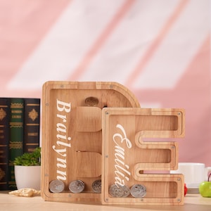 Cofrinho de letras personalizado, presente de aniversário para crianças, presentes para meninos e meninas, decoração de berçário de madeira, presente exclusivo para chá de bebê, presente de Natal