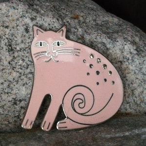 Keshire Cat by Laurel Burch Pink 1.5 inch ... here come the Keshires ... check for other colors