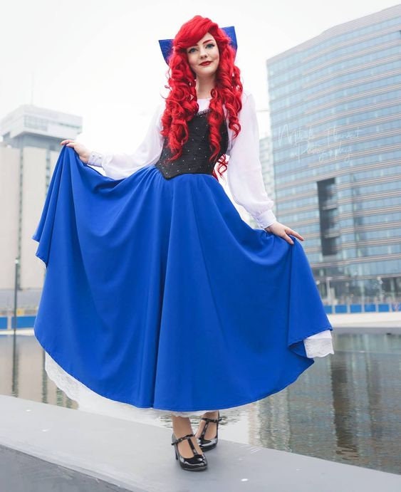 Ariel kiss the shop girl outfit