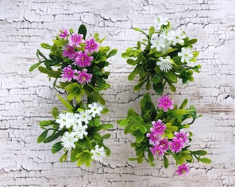 Dollhouse Miniature Garden White Purple Flower Potted Plant, Scale 1:6