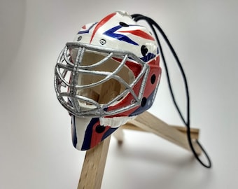 Personalized Hockey Gift - Custom Hockey Goaile Helmet - Hockey Player Gift - Sport Gifts - Hockey Goalie Keychain - Car Mirror Charm