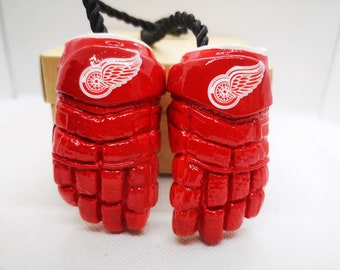 Gants de hockey breloques sur miroir de voiture gants Detroit Red Wings cadeaux de hockey personnalisés décoration de voiture LNH