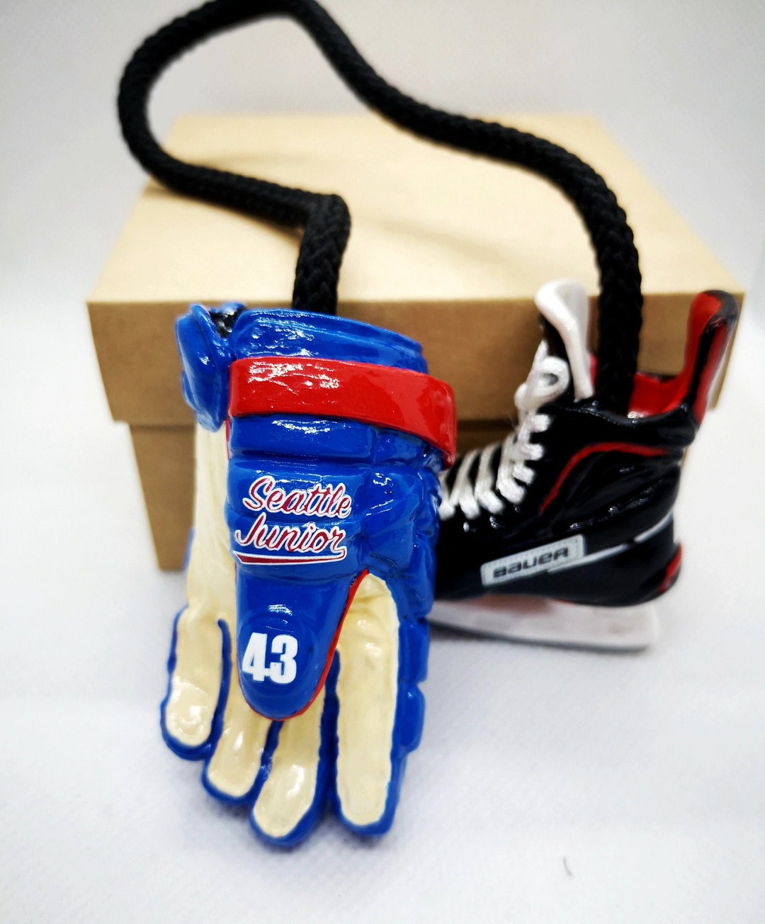 Custom Hockey Team Gifts, Hockey Mom, Hockey Car Charms, Gifts for