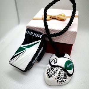 Custom Hockey Goalie Gloves Car Charm: Personalized Hockey Gift