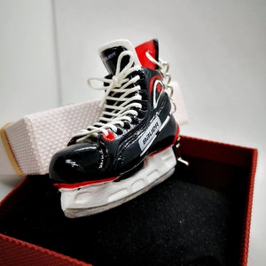 Custom hockey skates groomsmen gifts, best hockey gift idea