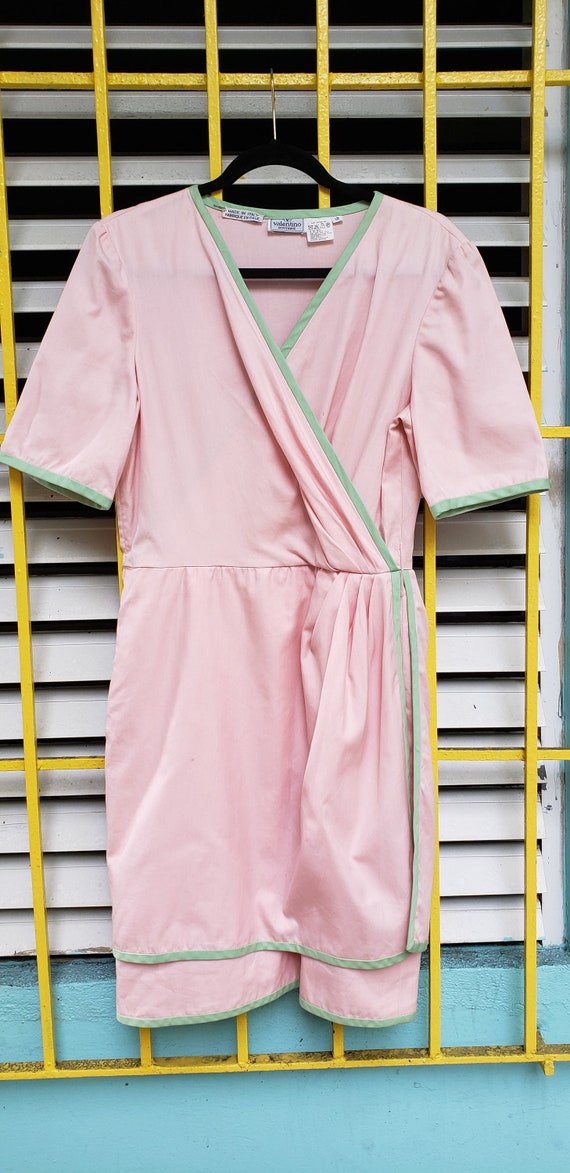 Rare Vintage Valentino Pink Pastel with Green Pipi