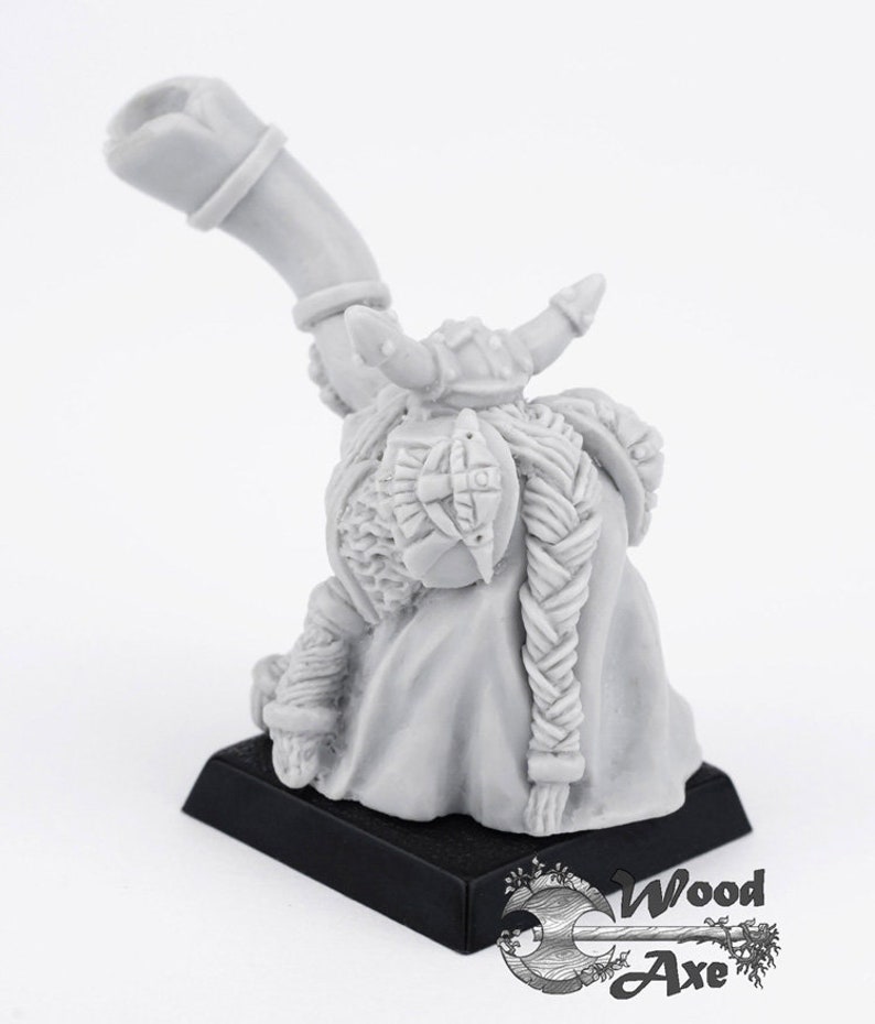 Dwarf Horn