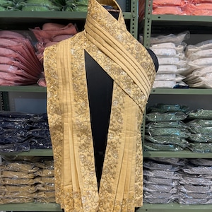 Royal Jodhpuri Style Men silk Maharaja Dupatta Shawl for Groom Sherwani with hanging Tassels -golden Color