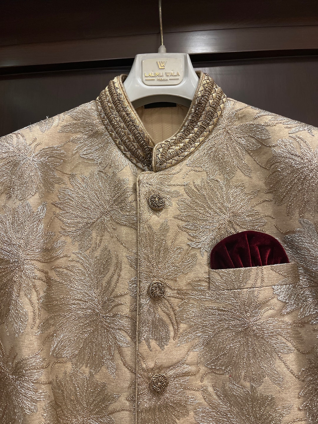 mens wedding sherwani shawl