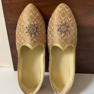 Punjabi jutti for men |  Indian men shoes | Men’s flats | ethnic shoes for men | shoes for kurta pyjama | handwork jutti for men