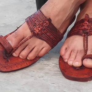 Ethnic footwear for women | Kolhapuri for men | ethnic shoes for men