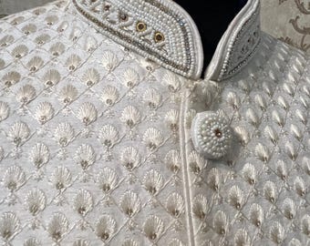 White sherwani men wedding outfit Indian Pakistani achkan | Ethnic wear for men | Indian outfit for men | wedding outfit for groom
