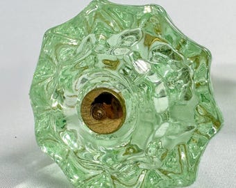 Two Fluted Glass Drawer Pull (Polished Brass Bolt, Coke Glass Green)