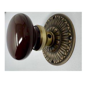Porcelain Door Knob Dummy Kit with Solid Brass Backplate- Feather Design -Antique Brass Finish
