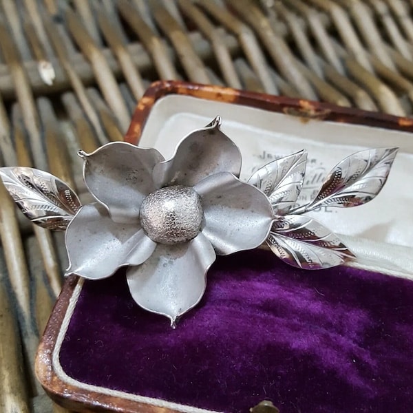 925 Sterling Silver Brooch, Retro Flower Brooch, Bond Boyd Jewellery
