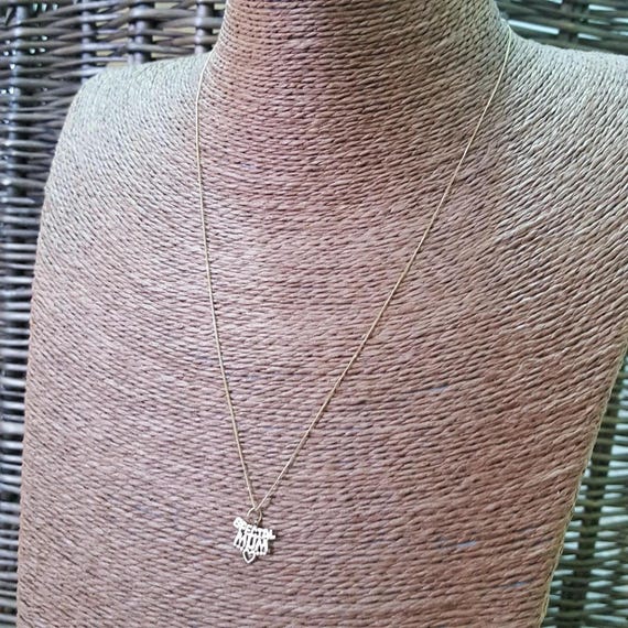 LÖB Kette Mit Anhänger Damen Halskette MOM Buchstaben Anhänger