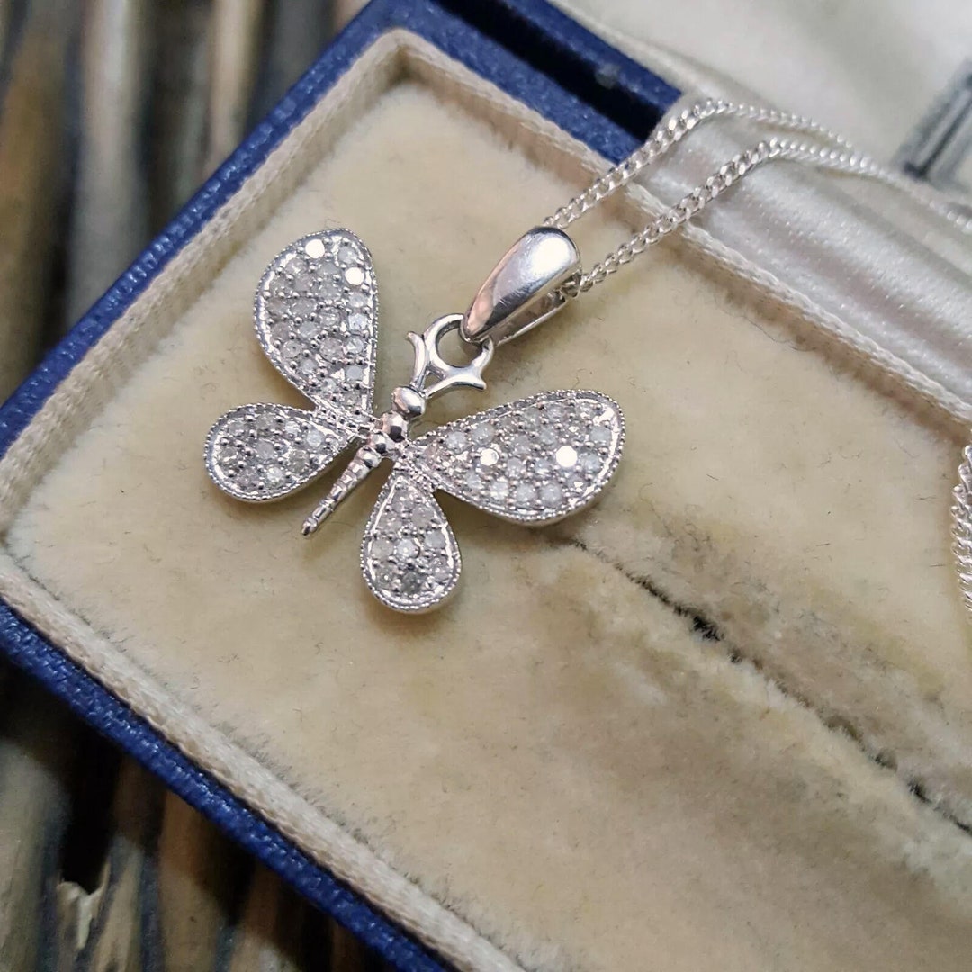 CLASSIC BUTTERFLY SILVER DIAMOND NECKLACE
