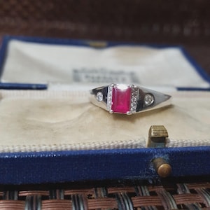 Sterling Silver Signet Ring Natural Ruby & White Topaz UK Size R US 8.5 EU 58