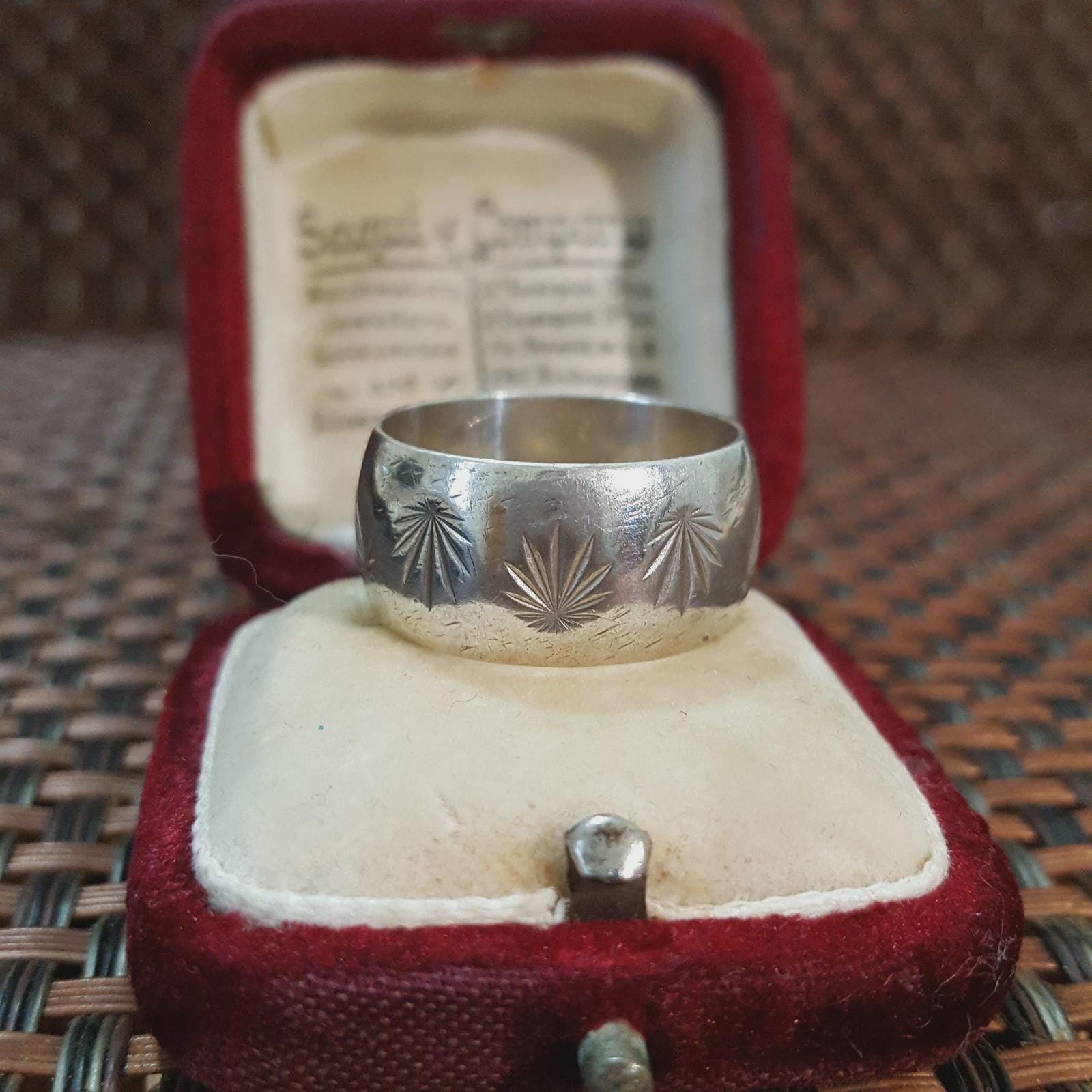 Vintage cigarband ring - Etsy 日本