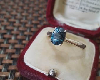 925 Sterling Silver Solitaire Ring London Blue Topaz UK Size P / EU 56