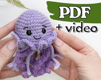 Jellyfish crochet pattern, amigurumi sea creature pattern
