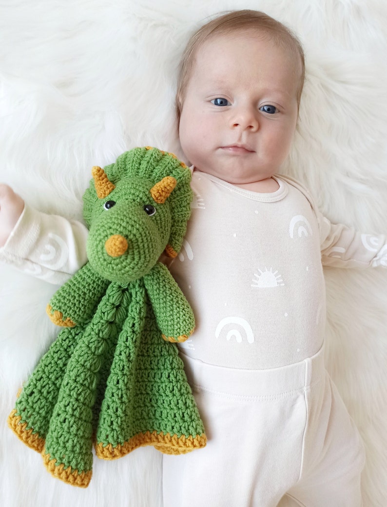 Crochet dinosaur pattern, crochet triceratops security blanket, crochet baby lovey pattern image 3