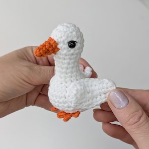 Crochet Goose Amigurumi Pattern, Easy Crochet Mini Bird image 6